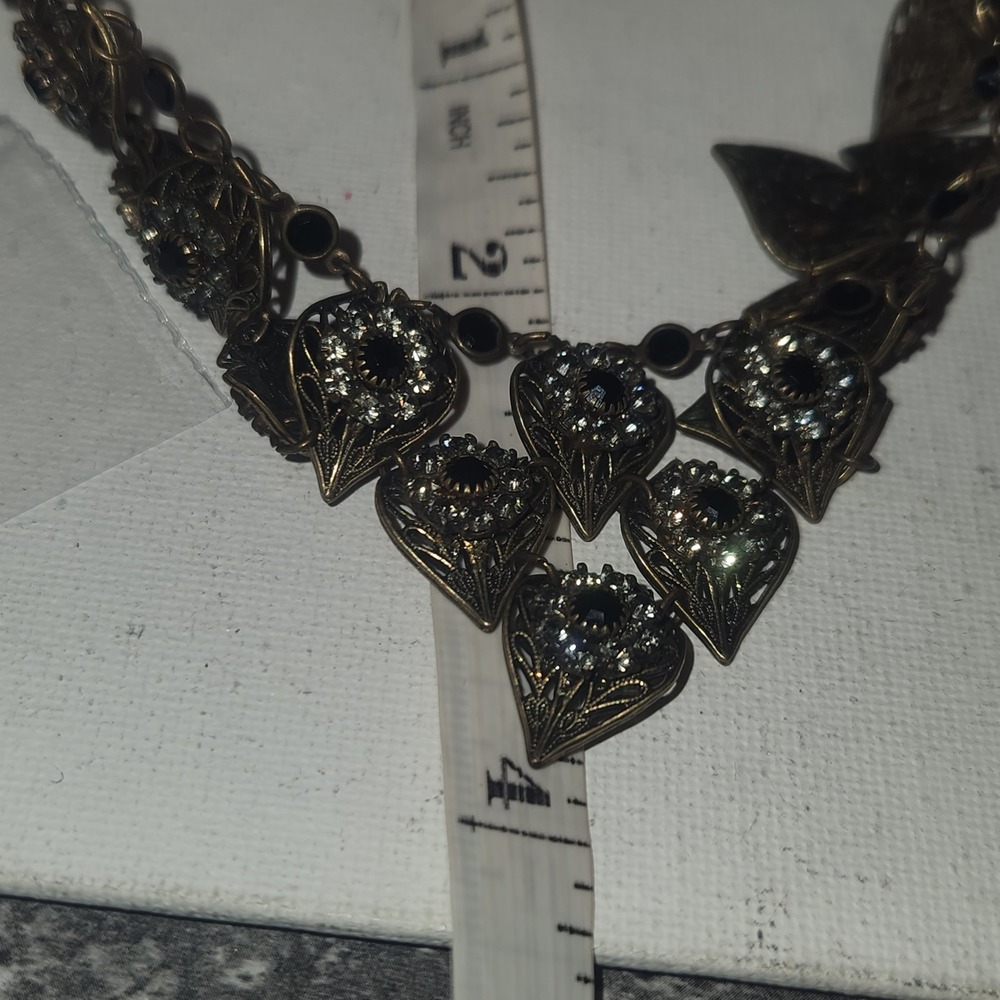 Vintage Style Antique Gold Tone Filigree Bib Necklace Black Rhinestone Statement - Picture 16 of 16